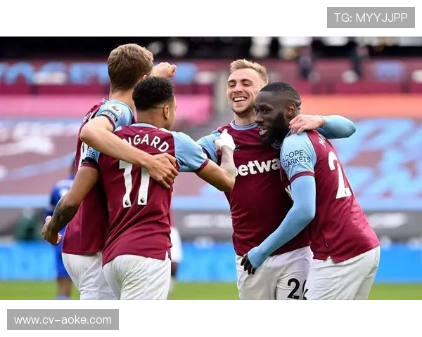 VAR判罚标准再引热议，狼队点球判罚改变比赛走势